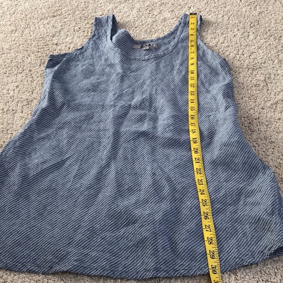 Flax small sleeveless linen top . - Picture 7 of 8